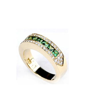 Emerald And Diamond Women's Wedding Band #95 - Seattle Bellevue ...