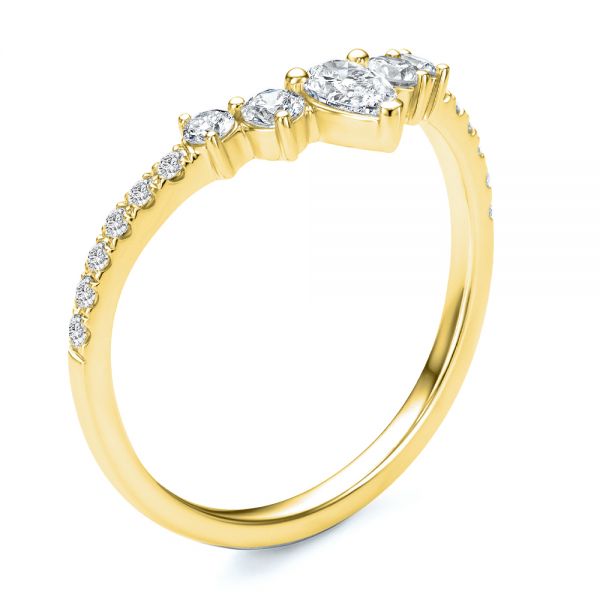 14k Yellow Gold V-shaped Diamond Wedding Band